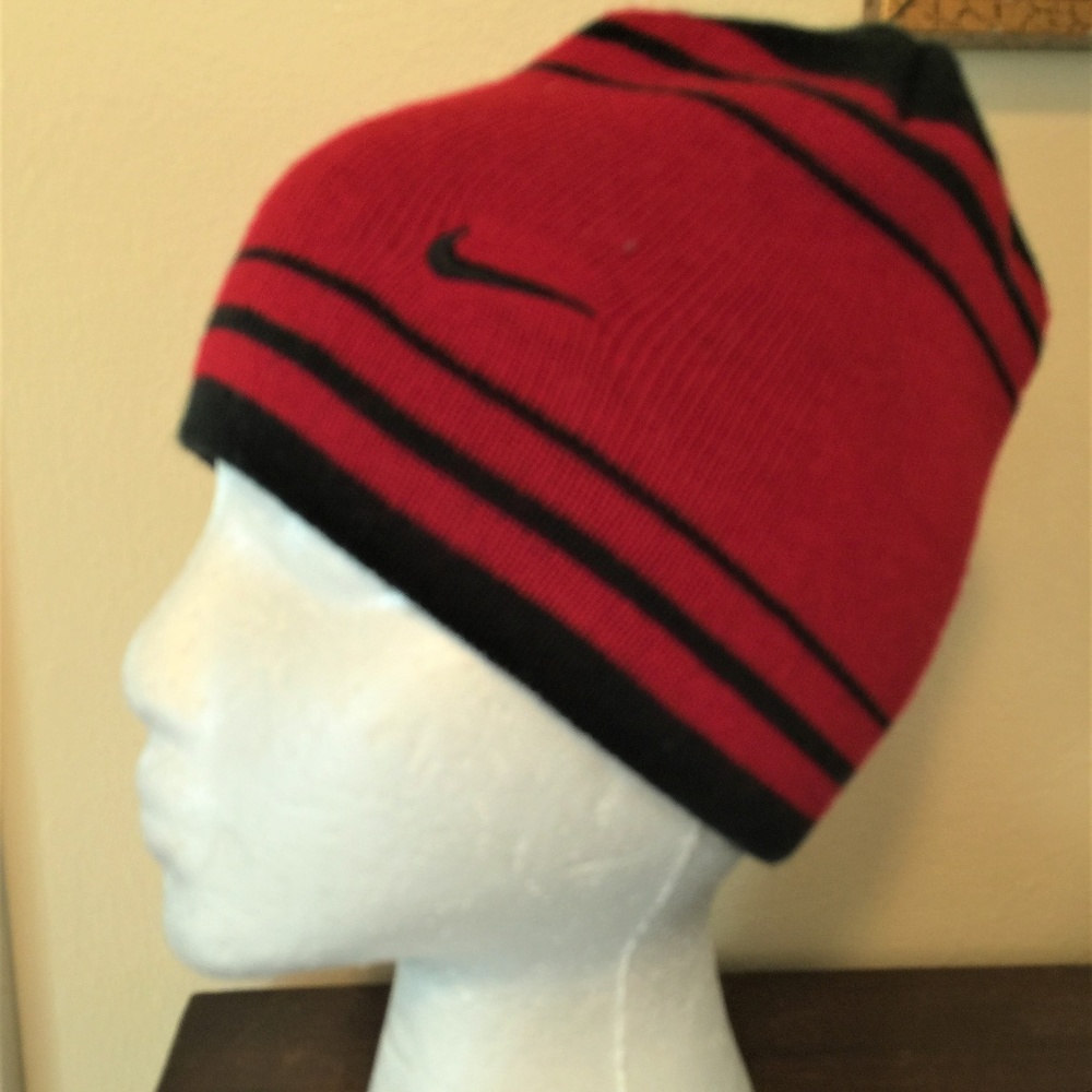 Nike Beanie Hat Red and Black Unixes